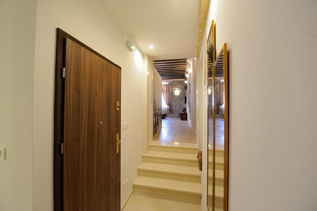 Desiderata Studio Apartment سبليت المظهر الخارجي الصورة